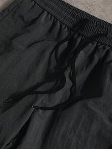 Manfinity Sport Corelite 男士印花休闲日常短袖上衣和裤子运动套装 - 黑色 - 查看 8