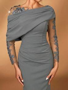 Serin Đầm dáng xòe đuôi cá, thanh lịch, lãng mạn, màu xám, chất liệu dệt kim co giãn, phối lưới tương phản, vai bất đối xứng, bèo nhún, thích hợp cho tiệc tối, hẹn hò, dạ hội, kỳ nghỉ, đám cưới, hoặc làm đầm cho mẹ cô dâu. - Màu Xám nhạt - Xem 7