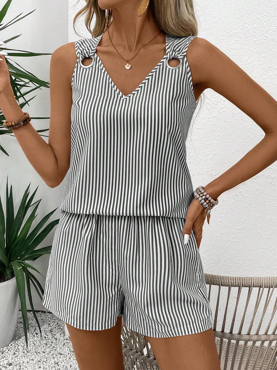 EMERY ROSE V-Neck Sleeveless Casual Striped 2 Pieces Set For Women - Black and White - View 1