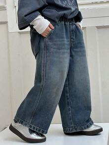 DAZY Young Boy Pocketed Button Casual Versatile Daily Wear Wide Leg Jeans - Medium Wash - View 1