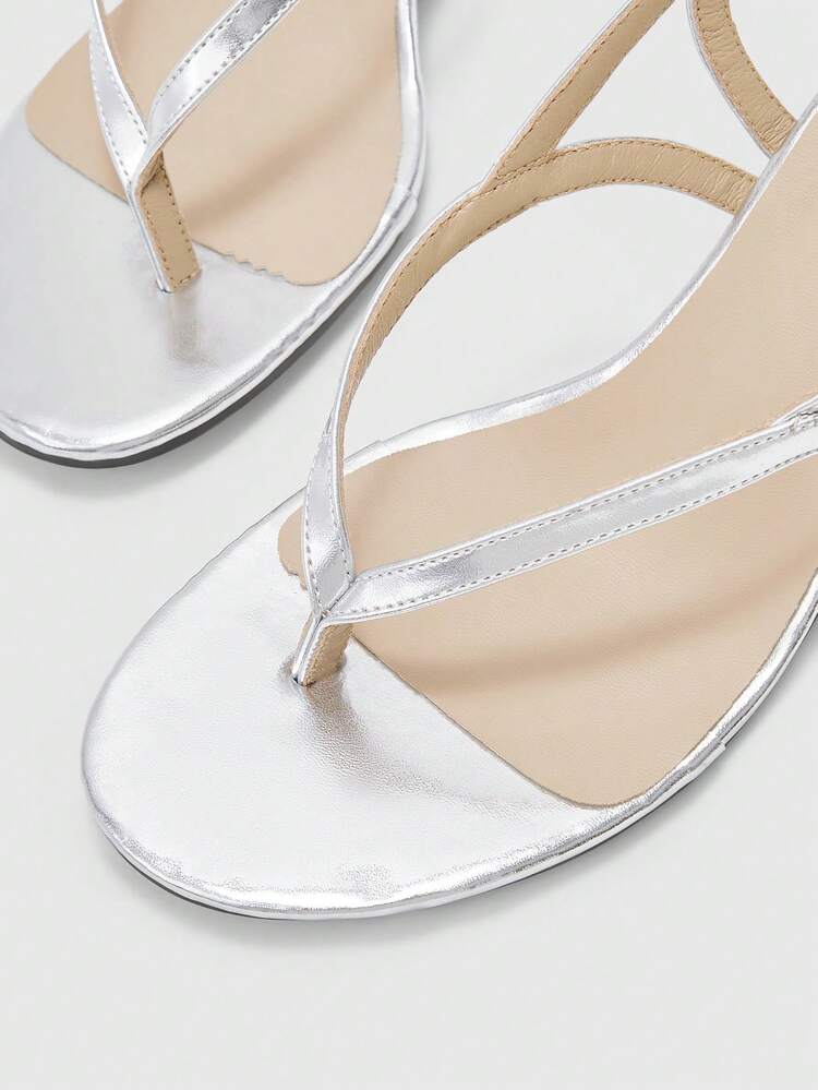 CUCCOO BIZCHIC Women's Fashionable Versatile Buckle Design Thick Bottom Wedge Sandals For Daily Wear - Silver - View 4