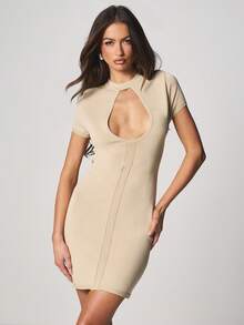MISSGUIDED Women's Knitted Cut Out Chest Detail Cap Sleeve Bodycon Mini Sweater Dress - Khaki - View 5