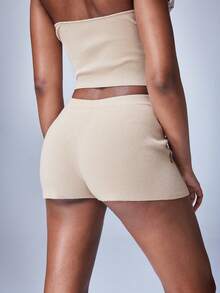 Y2Kool 休闲性感都市Y2K时尚简约女式针织贝壳纽扣短裤，适合外出、旅行、海滩、约会、派对、假期、情人节、春夏穿着。 - 米色 - 查看 2