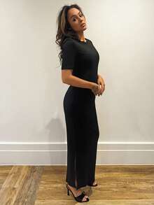 RebeccaVibe فستان ماكسي بأكمام قصيرة وأساسي لون الرقبة على شكل حرف V مع شق على طول الذيل للنساء - الأسود - مشاهدة 3