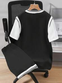 2pcs/Set Teenage Boys' Summer Casual Breathable Sports Short Sleeve T-Shirt And Printed Loose Shorts Outfit - Black - View 2