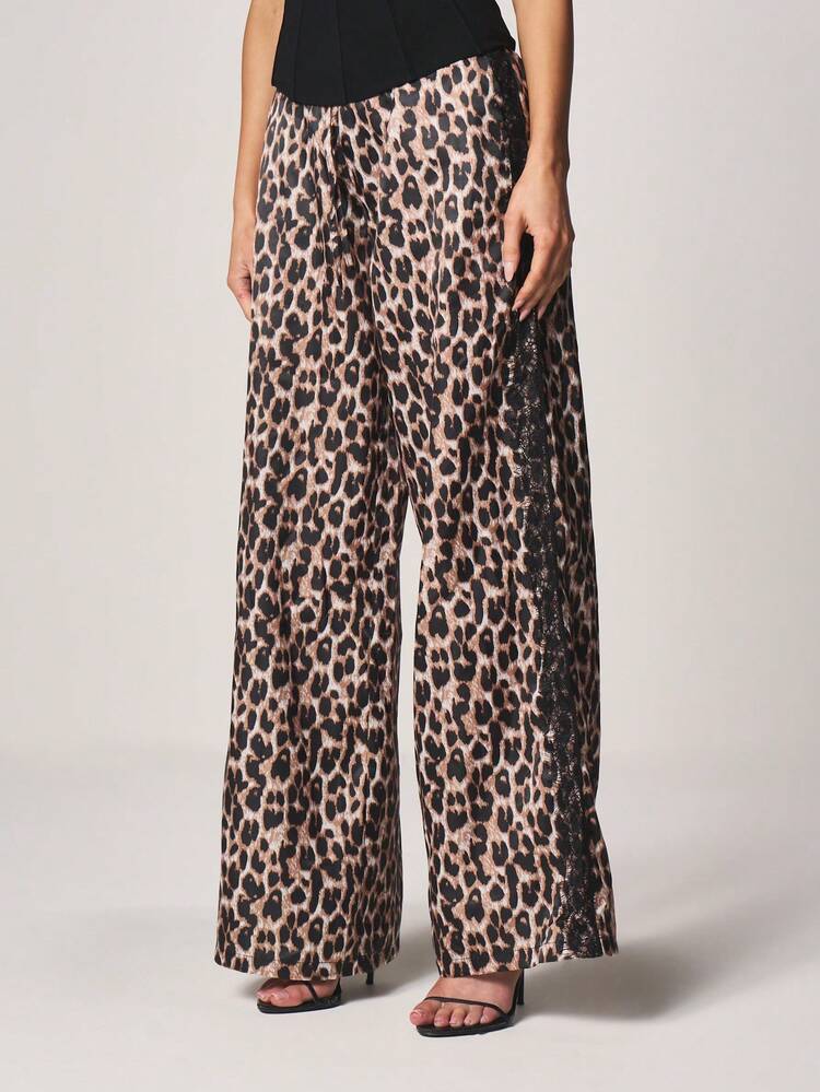 MISSGUIDED Pantalon large en satin à imprimé léopard avec détail de dentelle sur le côté, taille haute, fluide, pour l'automne-hiver, tenue de soirée et décontractée