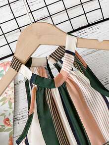 SHEIN 小女童塊狀條紋無袖繫腰帶連衣裙 - 彩色 - 查看 3