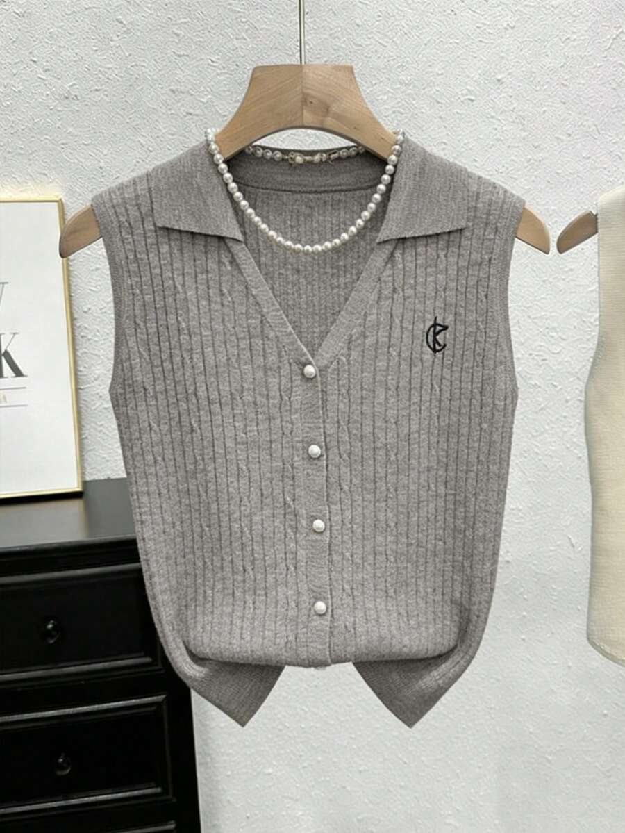 Nubod 2026 Chaleco de punto con cuello en V, botones de perla y diseño minimalista y versátil, adecuado para uso diario, para mujeres de talla grande - Gris - Ver 1