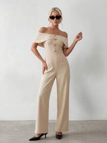 Ritzy Row Combinaison sans manches minimaliste et à la mode pour femme, col ouvert sur le devant, taille cintrée et épaules dénudées - Nude - Voir 11