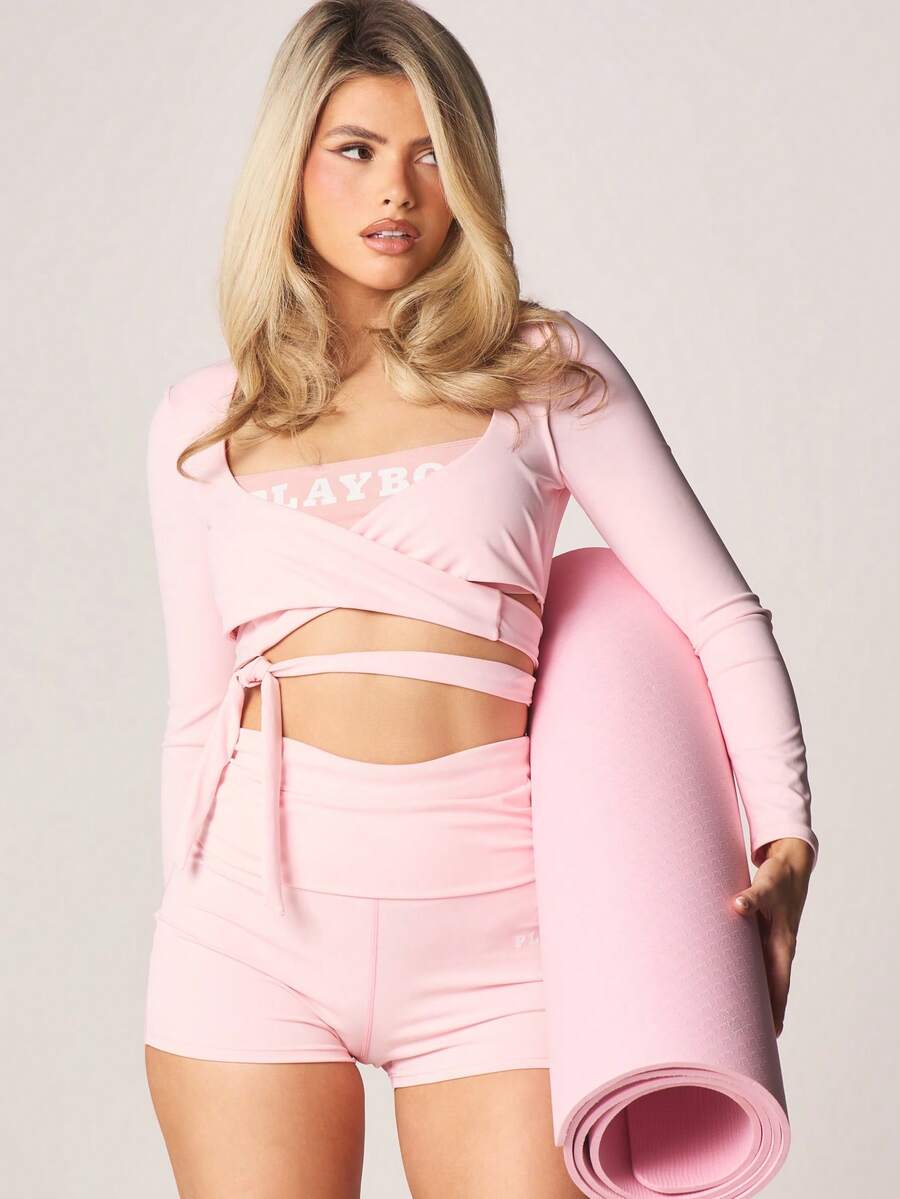 Missguided x Playboy 兔子标志露脐长袖上衣配高腰短裤两件套 - 粉色 - 查看 1