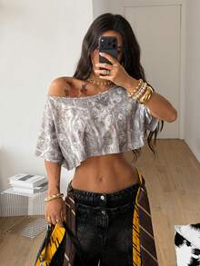 Coolane 女士街头风外出运动休闲印花露肩宽松短款红色T恤 - 彩色 - 查看 4