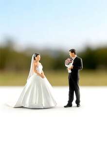 POKOJA LAND 1:64 Scale-Proposal Wedding Miniature Figure Toy Model-Proposal Man Woman Model, Everyday Versatile Figure-Miniature Figure Model, Suitable For DIY Landscape, Creative Scene, Miniature Scene Matching And Macro Photography, Wedding Or Proposal Scene Decorations, Valentine's Day Wedding Exquisite Gift Spring To Summmner - Multicolor - View 3
