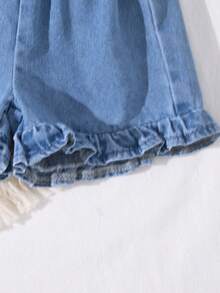 Bộ 2 món áo và quần short denim xanh dương dáng rộng có bèo nhún cho bé gái. - Rửa nhẹ - Xem 4
