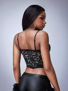 Y2Kool BiGraphic Y2K性感蕾丝透视吊带露脐上衣，黑色，适合约会、日常穿着、通勤，塑身胸衣，可爱抹胸，收腰文胸上衣 - 黑色 - 查看 2