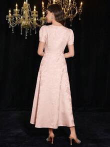 Modelyn Elegant rund halsringad jacquardklänning med skalärmar - Dammrosa - Visa 4