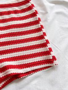 Soleia Bộ đồ thể thao mùa xuân/hè gồm áo tank top đỏ cổ chữ V buộc dây sau lưng, chất liệu vải dệt họa tiết, áo ôm dáng lệch vai và quần short skinny cạp siêu thấp, thích hợp cho các bữa tiệc, Giáng sinh, Ngày lễ tình nhân, hẹn hò, đi biển, du thuyền, lễ hội, lễ Phục sinh, chất liệu vải mềm mại. - Nhiều màu - Xem 5