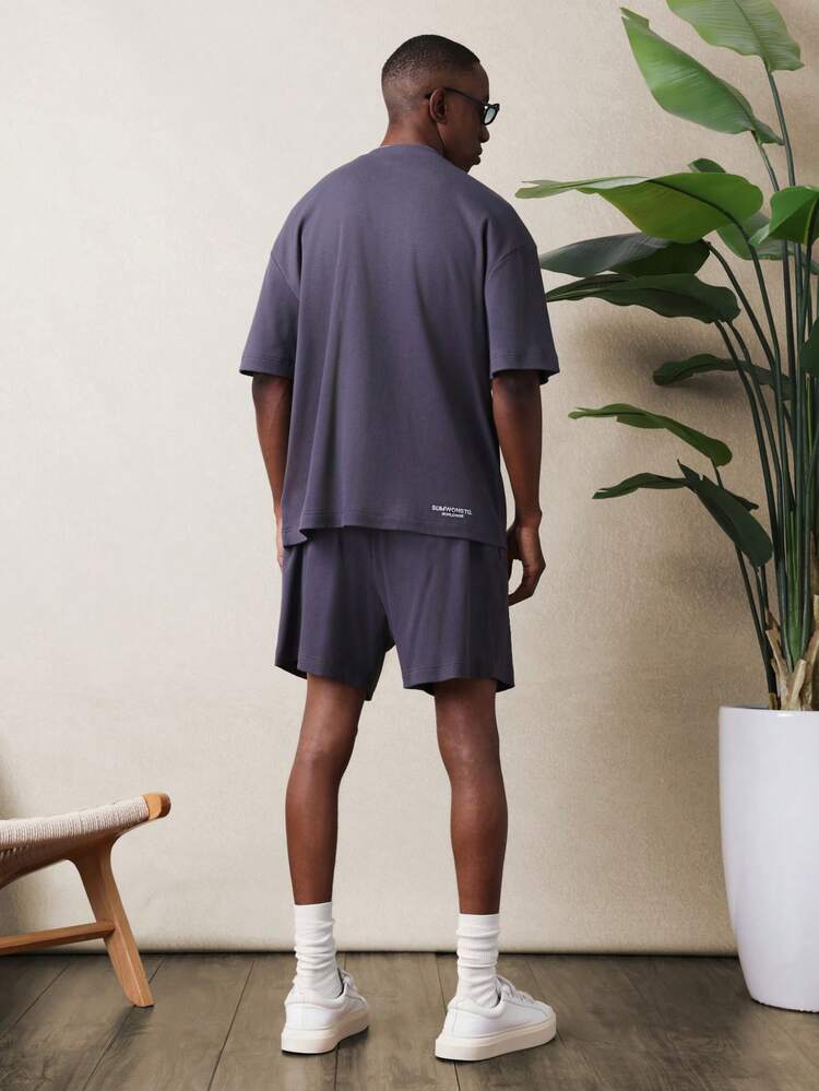 Set aus strukturiertem Rippstrick-T-Shirt und Shorts
