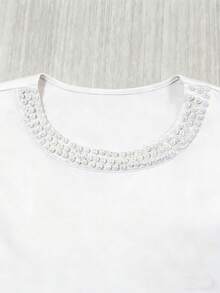 SHEIN Franclia 女款白色緞面圓領短袖泡泡珠飾上衣，優雅夏季辦公室上衣，適合婚禮與活動的休閒上衣 - 白色 - 查看 3