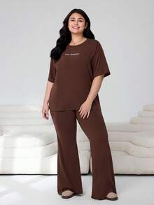 Solflare Plus Size Women's Letter Print Round Neck Drop Shoulder Short Sleeve T-Shirt And Pants Casual 2 Pieces Set, Spring/Summer,Carnival Women Look 2026,Going Out Outfits, Holiday Outfits, Graphic Tee, Summer Outfits - Brown - View 3