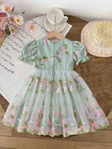 SHEIN Glamorique Kids 小女孩超可爱花卉刺绣装饰休闲时尚娃娃裙 - 綠色 - 查看 2