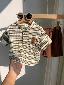 SHEIN 2pcs Baby Boy Summer Cute Casual Striped Collar Short Sleeve Shirt And Elastic Waist Shorts Set, Suitable For Birthday Party, Rave, Evening Party, Performance, Wedding, Baby Shower And 1st Birthday Celebration Brown Toddler Boy Outfit Boys Vacation Outfit Sets Boy Summer Outfit Set - Multicolor - View 2