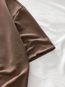 AXEPEAK Men's Simple Print Short Sleeve T-Shirt And Shorts Set - Coffee Brown - View 4
