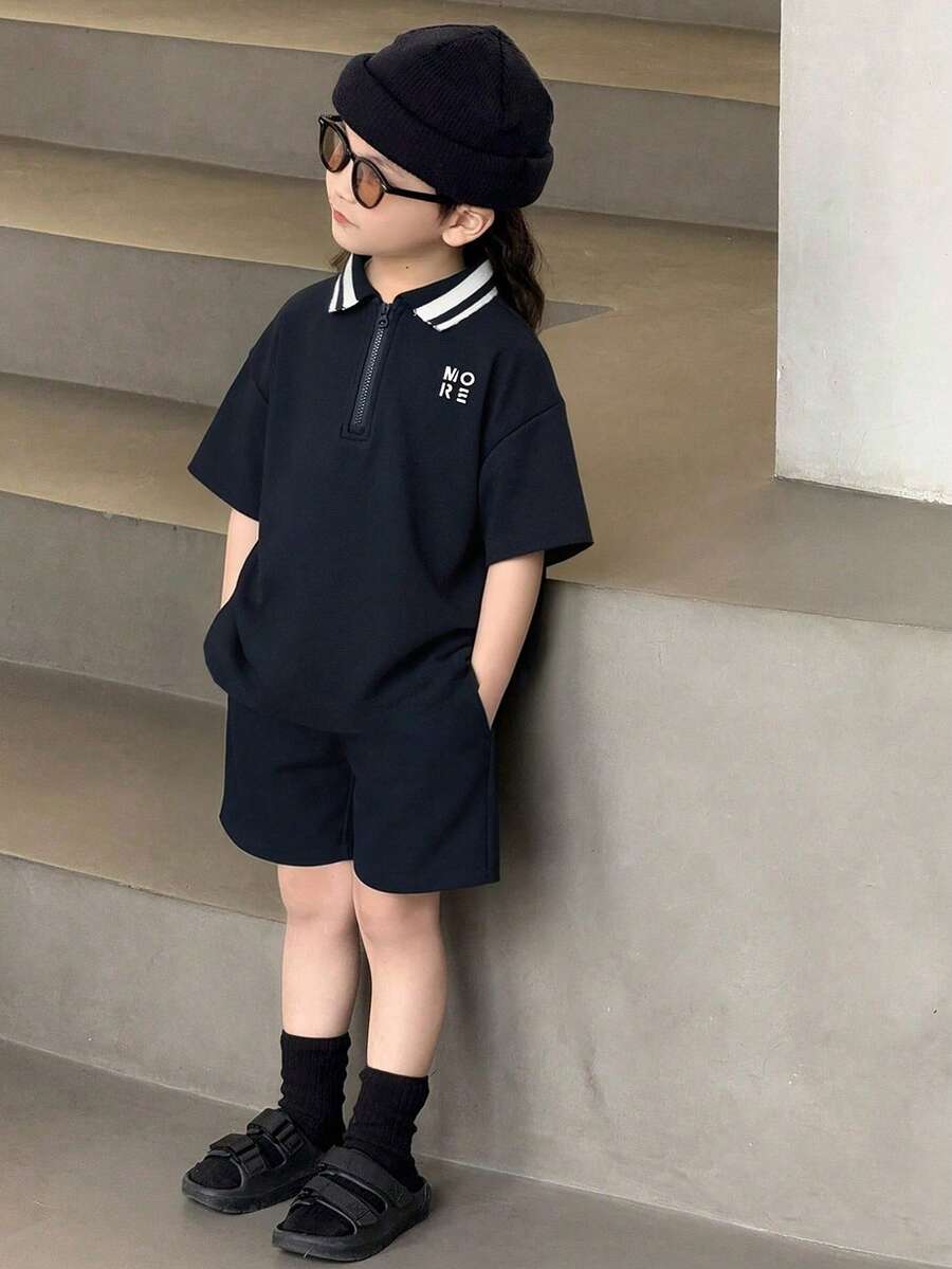DAZY 小男孩短袖T恤與純色短褲兩件套 - 藏蓝色 - 查看 1