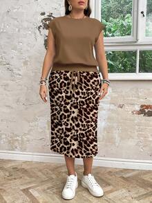 SHEIN LUNE 2 件套休闲宽松圆领全印花豹纹裙子和上衣套装，适合大码女士秋冬季裙子两件套 - 棕色 - 查看 4