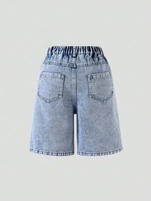 SHEIN 青少年女孩破洞牛仔短褲，新品上市，淺藍色紮染，休閒街頭復古風，舒適百搭牛仔短褲，適合日常休閒、度假穿著 Y2k 破洞牛仔短褲，夏季時尚，完美適合夏季度假和音樂節。 - 淺色水洗藍 - 查看 3