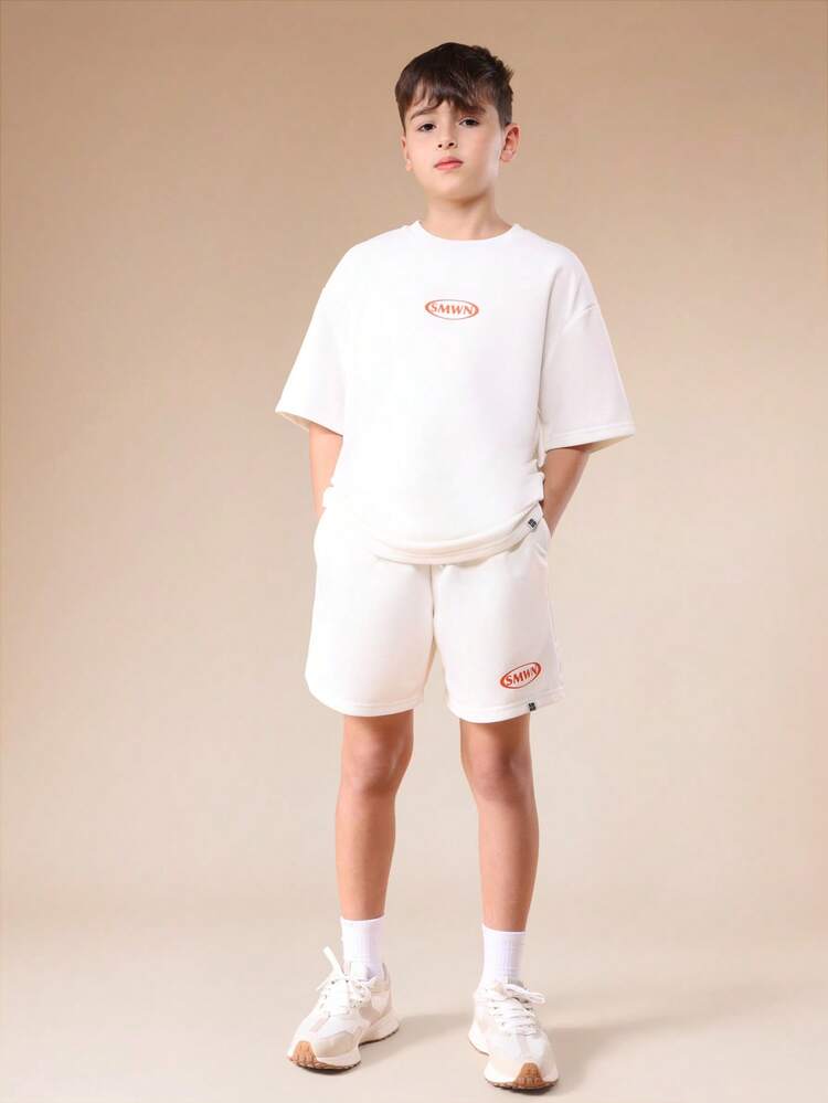 Set di t-shirt e pantaloncini con stampa grafica oversize