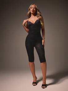 MISSGUIDED High Waist Textured Lace Capri Leggings With Ruched Detailing For Casual Evening Wear - Black - View 3