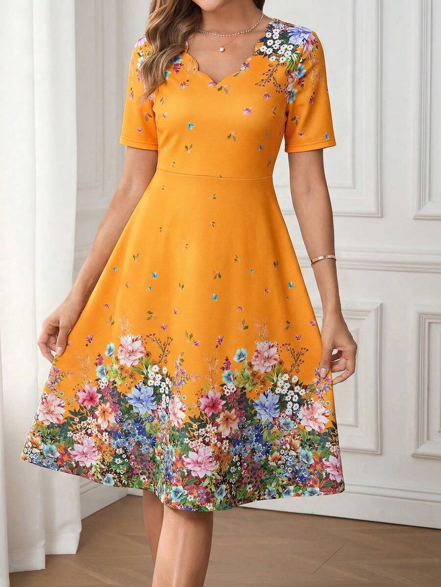 SHEIN Clasi 白色碎花V领连衣裙 - 黃色 - 查看 1