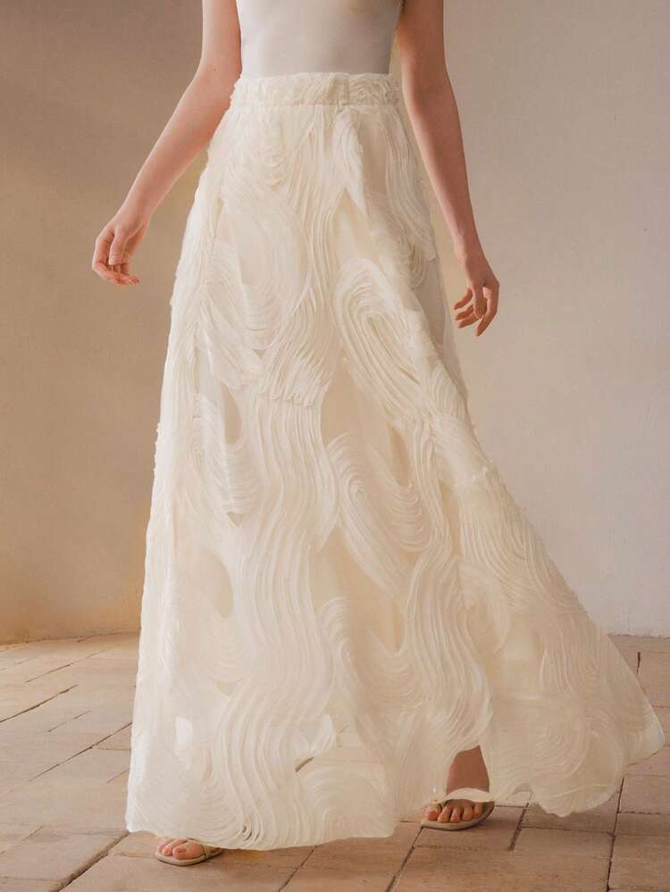 WOMEN'S ROMANTIC TEXTURED MESH JACQUARD SKIRT