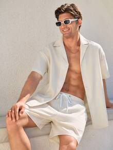 Manfinity VDAYZ Men's Solid Color Flat Collar Single-Breasted Front Short Sleeve Top And Drawstring Waist Shorts Casual Holiday Beach Suit - Beige - View 3