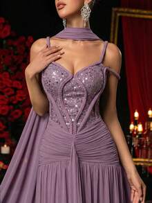 优雅、浪漫、时尚的灰蓝色弹力网纱亮片拼接连衣裙，鱼骨造型，挂脖荷叶边，鱼尾裙摆，拖地设计，适合网红、假日、度假、生日派对、婚礼、正式晚宴等场合。 - 藕粉色 - 查看 4