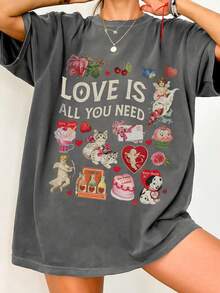 EMERY ROSE T-shirt vintage de la Saint-Valentin, T-shirt imprimé "L'amour est tout", T-shirt rose, T-shirt Cupidon, T-shirt cœur, T-shirt de fête, T-shirt de la Saint-Valentin pour femme, unisexe, T-shirt cadeau de la Saint-Valentin - Gris foncé - Voir 3