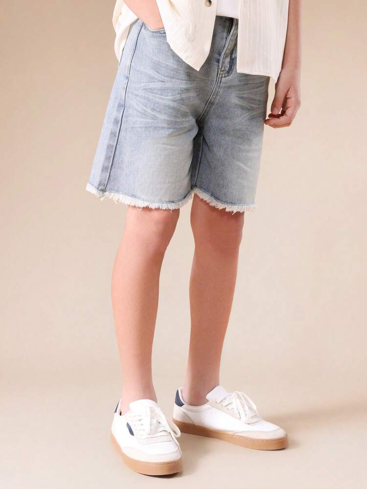 Szorty dżinsowe z postrzępionymi brzegami i efektem vintage
