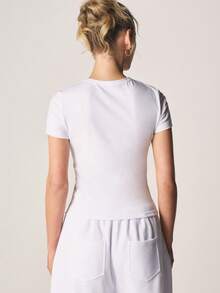 MISSGUIDED 我爱我自己图案印花短袖圆领纯棉T恤，表达自爱励志宣言，休闲夏季上衣 - 白色 - 查看 2