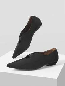 Mnmlis Women's Pointed Toe Casual Versatile Fashion Loafer Flats Valentine's Day - Black - View 6