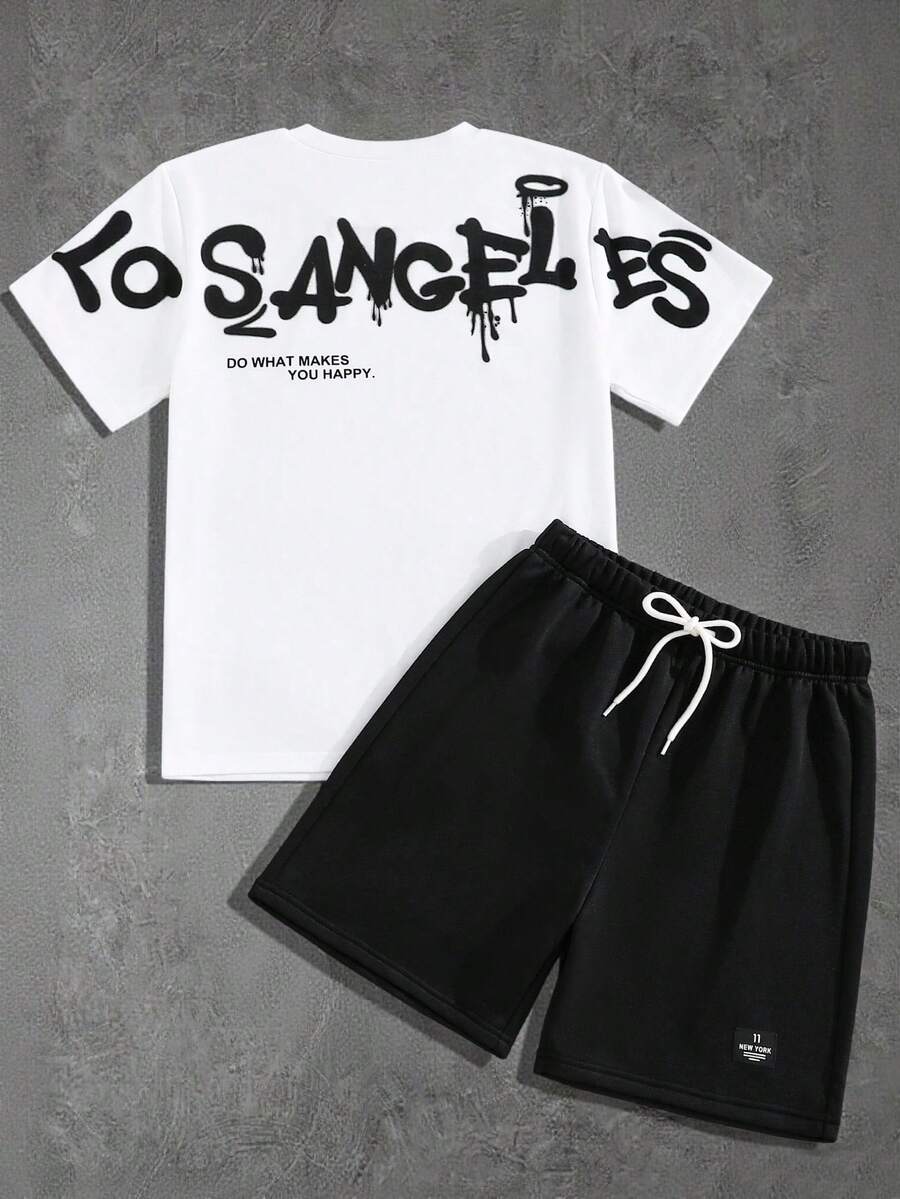 SHEIN 青少年男童休闲撞色印花短袖T恤和短裤两件套，舒适百搭，适合日常穿着、上学、郊游、户外活动、音乐节、假期、海滩度假、夏季、春夏穿着。