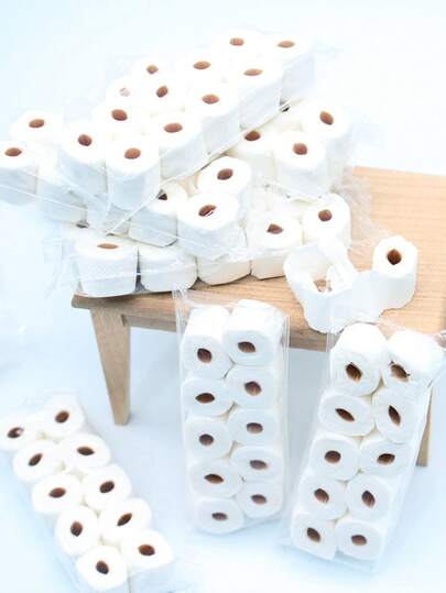 MINKOJA - SELECTS 1卷/3卷/5卷仿真卫生纸卷，迷你仿真卫生纸卷，迷你娃娃屋浴室配件 - 适合收藏、娃娃屋装饰、微缩场景布置、可拆卸微缩模型、复活节、复活节礼物、微缩物品