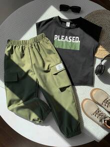 SHEIN 2件套儿童男童休闲字母印花圆领宽松短袖T恤和宽松口袋运动裤套装 - 彩色 - 查看 4