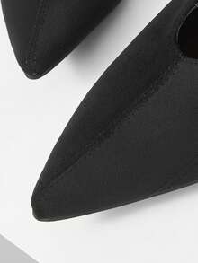 Mnmlis Women's Pointed Toe Casual Versatile Fashion Loafer Flats Valentine's Day - Black - View 5