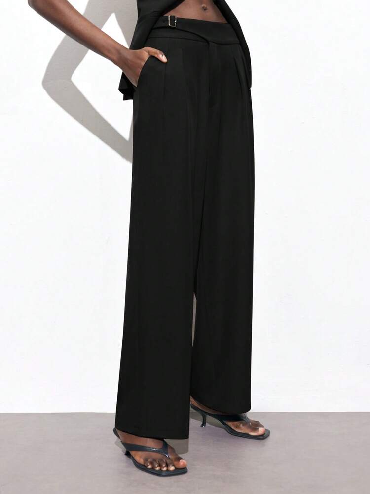 SHEIN Maija 2026 여름 신상 블랙 허리 메탈 버클 조절 플리츠 여성 정장 팬츠, 파티, 도시 통근 세련되고 우아한 성 패트릭의 날 여성 부활절 여름 부활절 드레스 여성 파티 탑 비치 드레스 여름 휴가 각 휴가