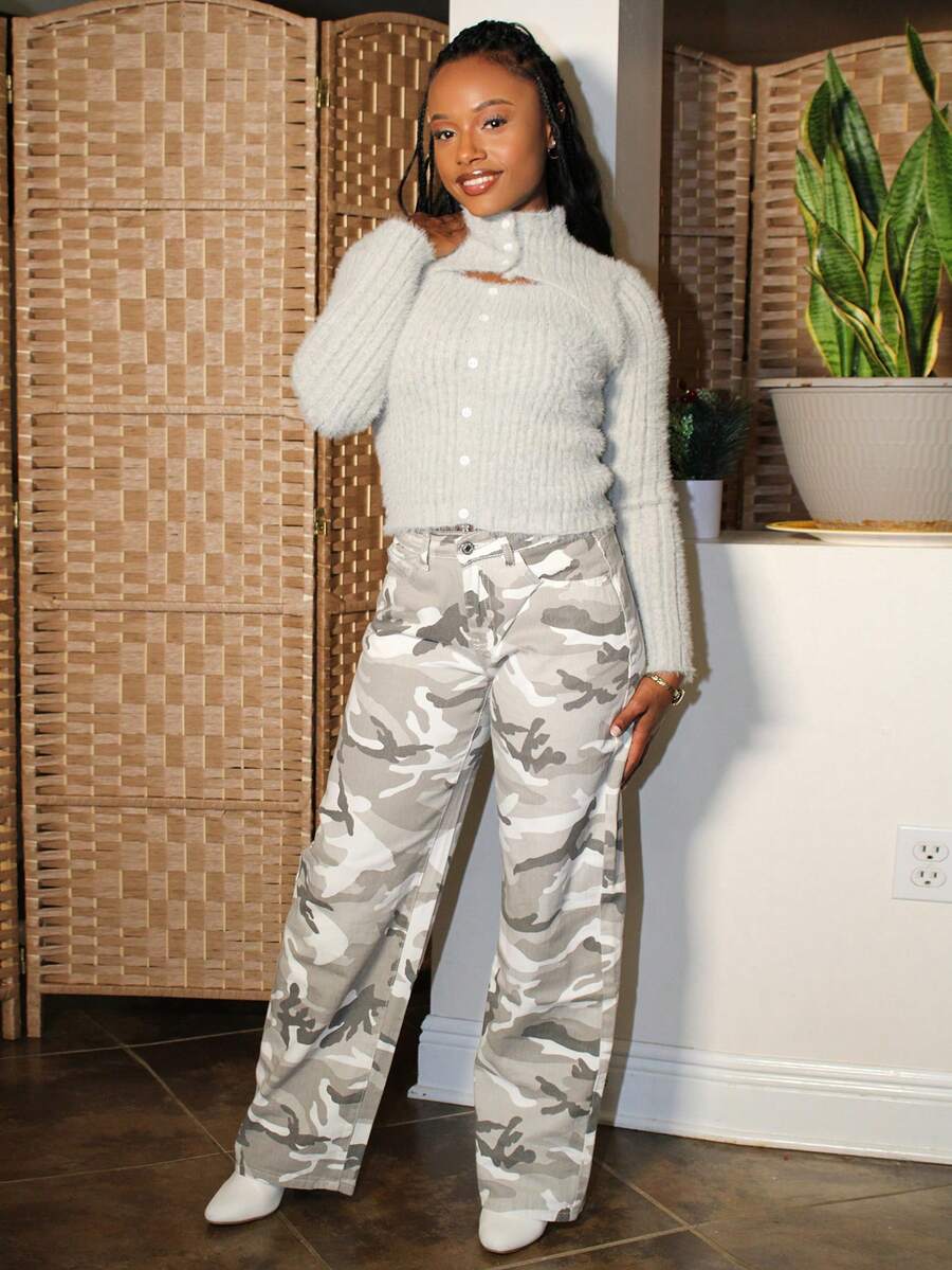 Steph T Low Waist Camouflage Water Washed Straight Leg Jeans - Multicolor - View 1
