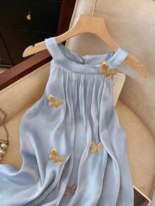 GlowEve CURVE Áo kiểu dáng lớn, dệt họa tiết bướm, thanh lịch và lãng mạn, thích hợp cho hẹn hò, kỳ nghỉ, hoạt động ngoài trời thường ngày hoặc đi biển nắng. - Màu xanh nhạt - Xem 3