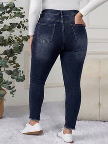 EMERY ROSE Mature Denim 大码女式做旧纽扣口袋水钻装饰休闲日常牛仔裤 - 深色水洗藍 - 查看 2