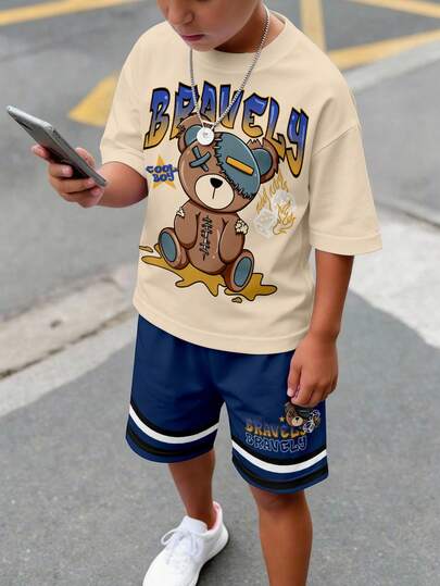 SHEIN 男童休闲简约T恤套装，经典时尚卡通朋克熊图案印花，机械未来科技金属熊图案印花，适合春夏穿着