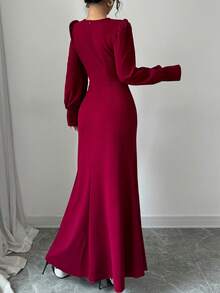 Modelyn Vestido ajustado elegante de punto de angora rojo con adornos de strass y bajo de cola de sirena para otoño/invierno, ropa de Año Nuevo, vestido largo de noche para mujer - Rojo - Ver 8