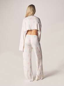 Missguided x Playboy Printed Pajama Set Long Sleeve Button Front Crop Top With Matching Wide Leg Lounge Pants Comfort Sleepwear - Multicolor - View 2